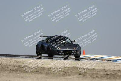 media/May-25-2025-Lotus Club Golden Gate (Sun) [[681474f0a2]]/Novice Group/Turn 2/